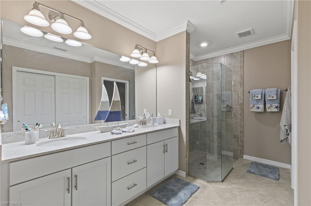 2149 Frangipani CIR 101 photo 12