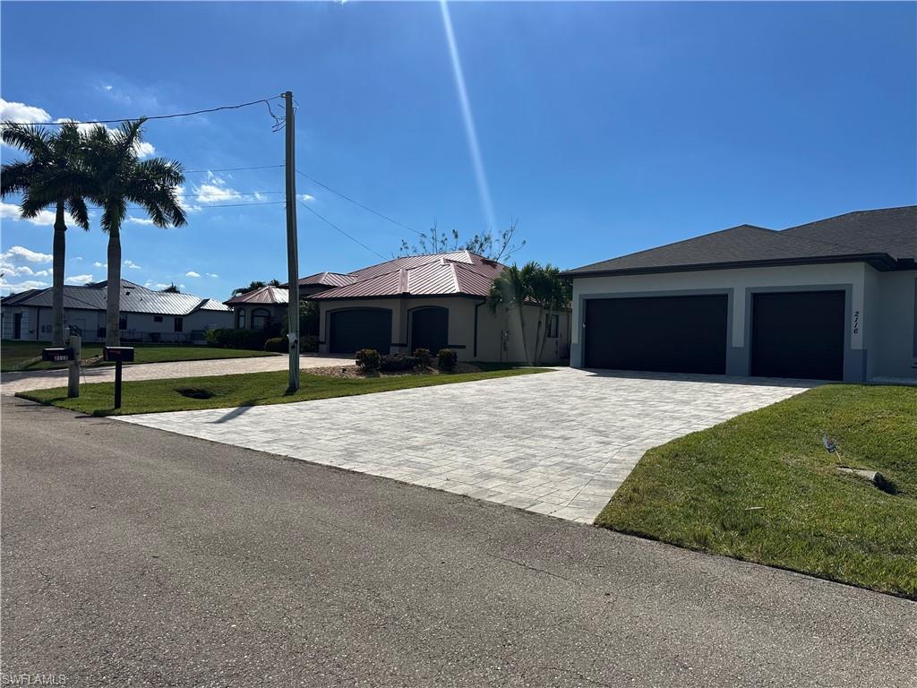 2115 NW 41st PL