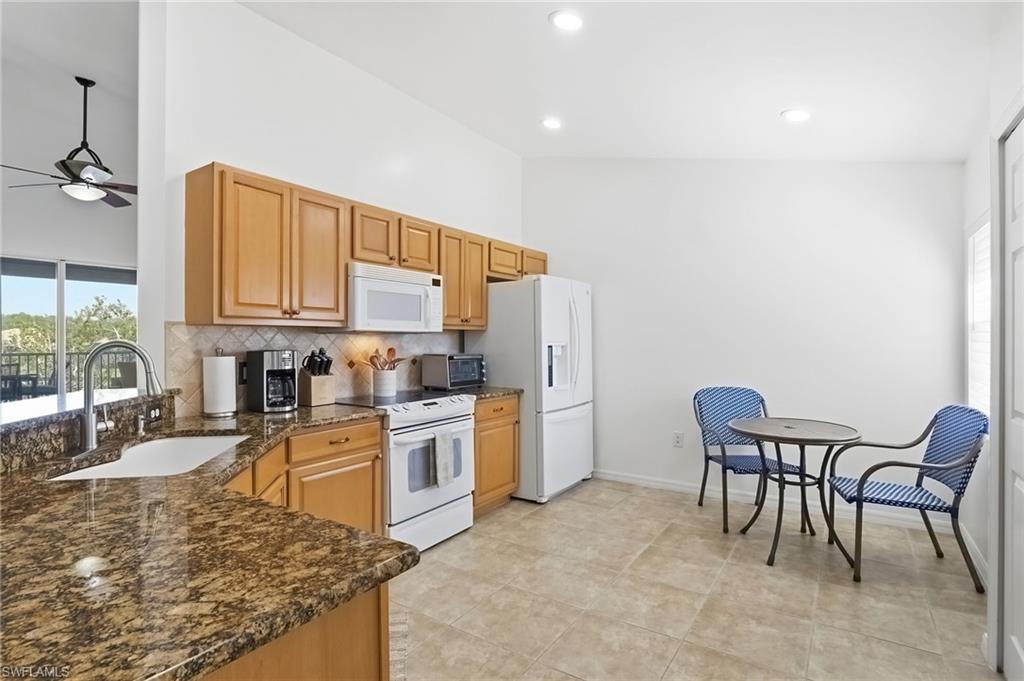 11029 Mill Creek WAY 405 photo 6