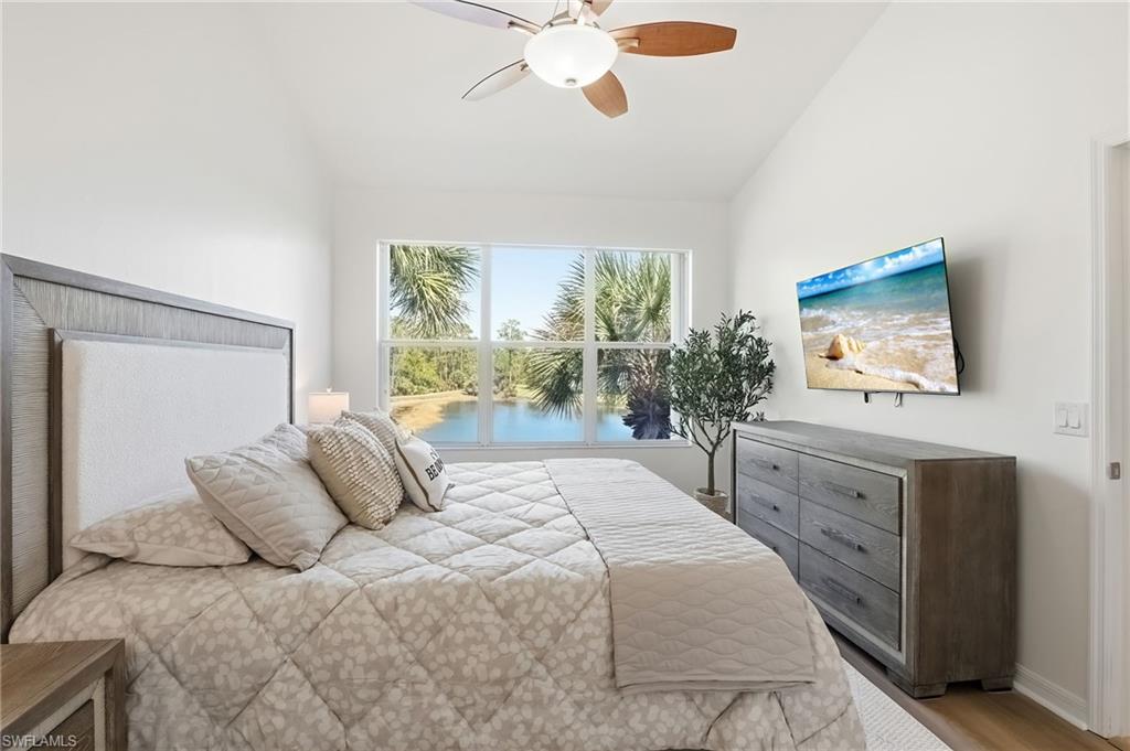 King size bed