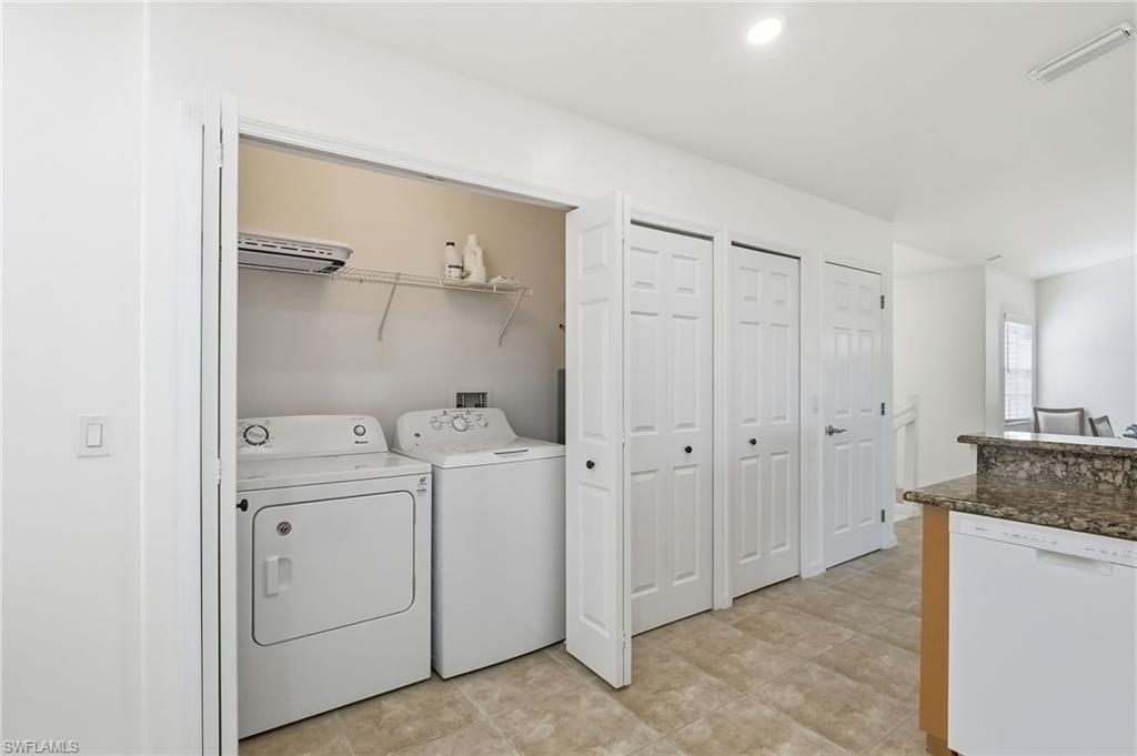 11029 Mill Creek WAY 405 photo 8