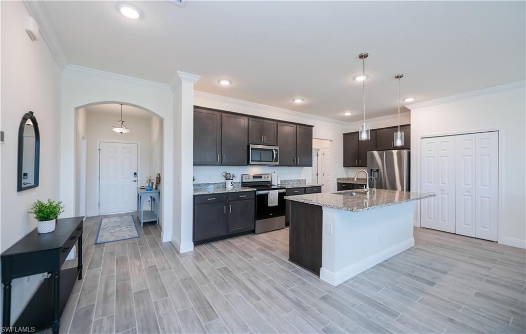 2244 NW 4th TER