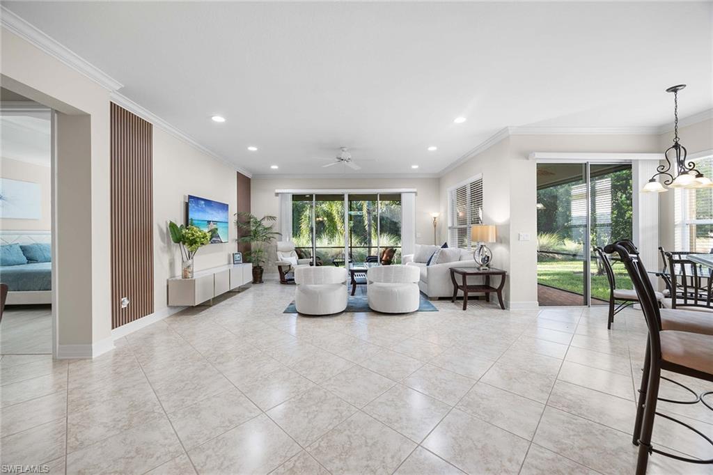 6542 Marbella DR photo 6