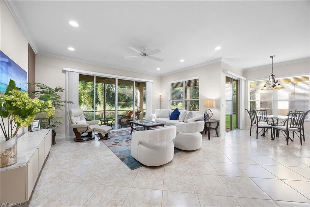 6542 Marbella DR photo 8