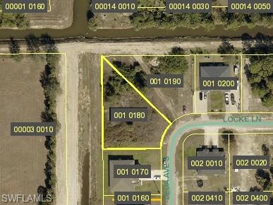 Aerial map of property and surrounding area