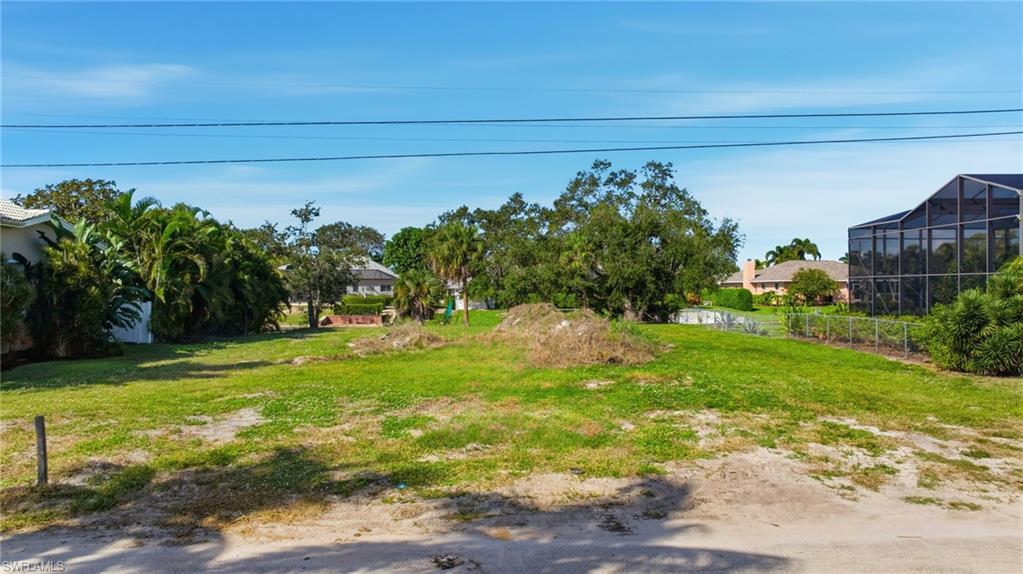 27090 Holly LN photo 10
