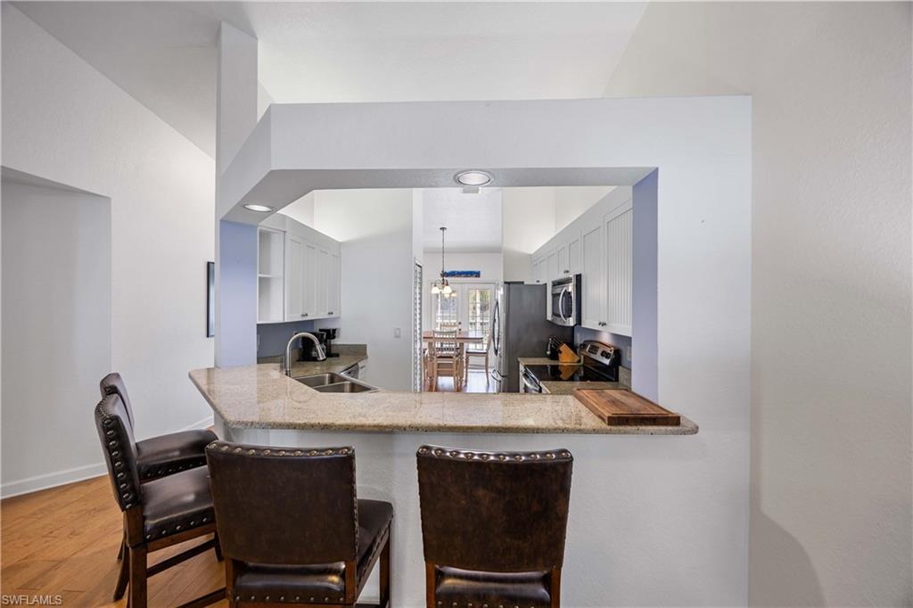 7050 Barrington CIR 202 photo 13