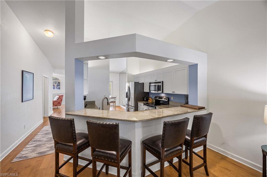 7050 Barrington CIR 202 photo 12