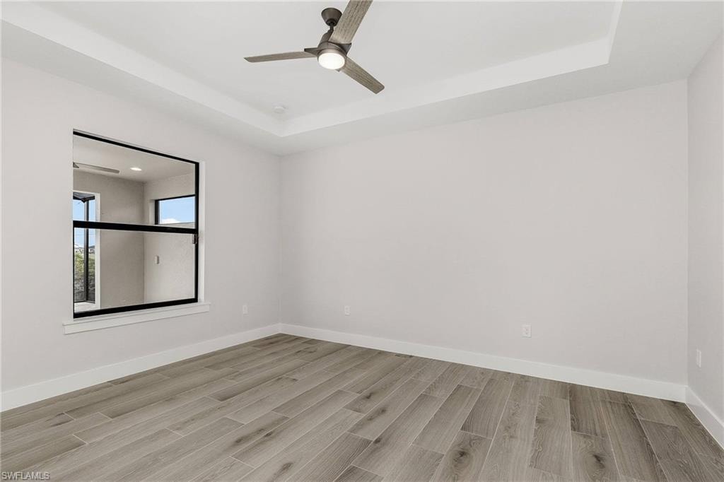 106 SW 33rd PL photo 13