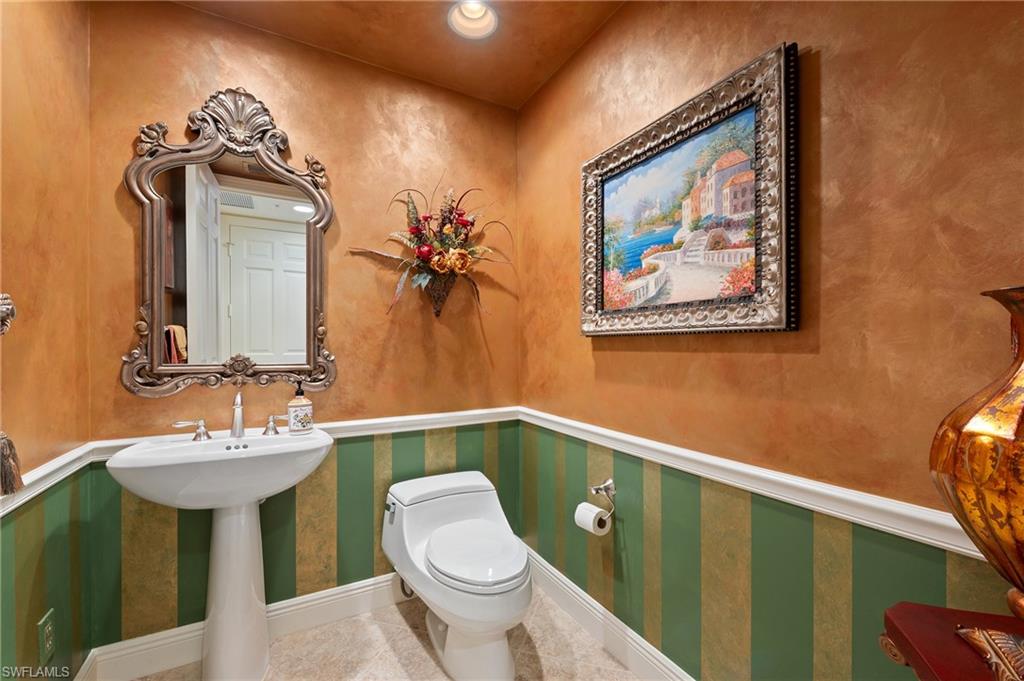 4875 Pelican Colony BLVD 1604 photo 17