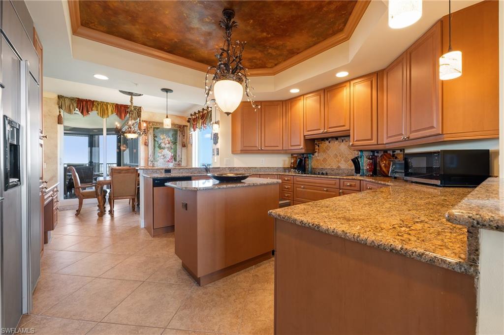 4875 Pelican Colony BLVD 1604 photo 15