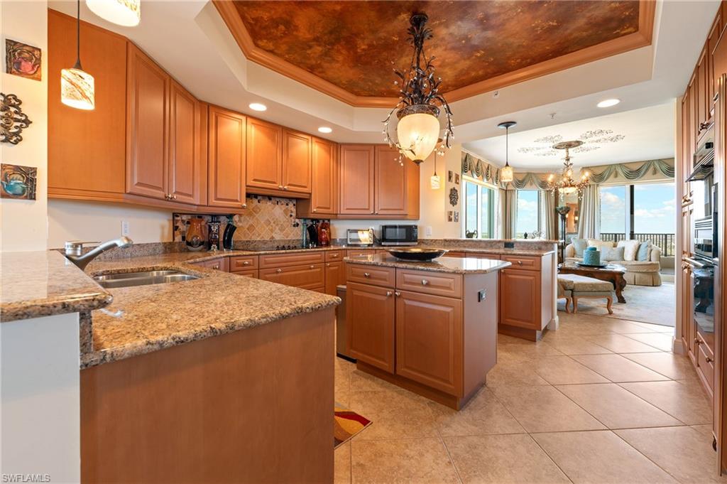 4875 Pelican Colony BLVD 1604 photo 11