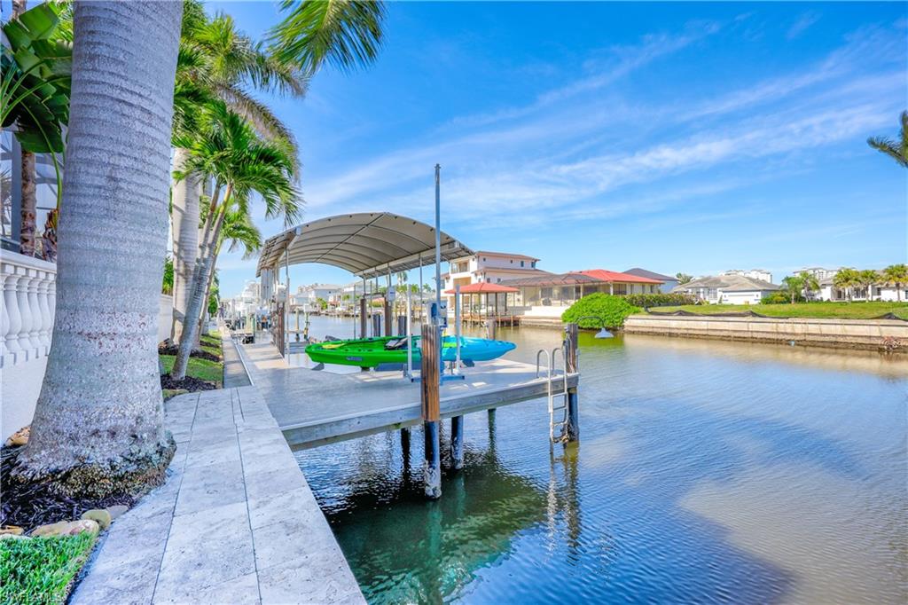 447 Egret AVE photo 43