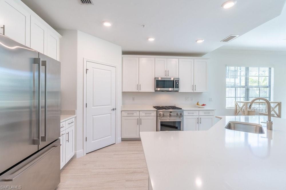 16352 VIANSA WAY 101 photo 7