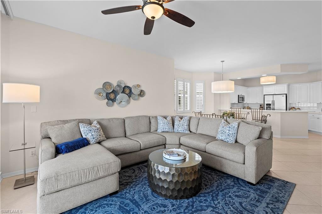 400 Flagship DR 1008 photo 12