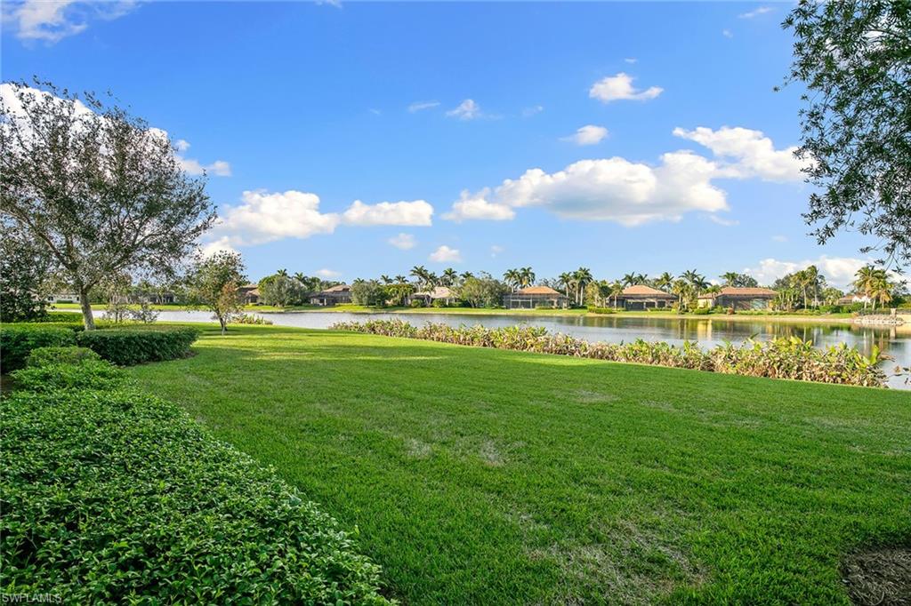8081 Players Cove DR 101 photo 29