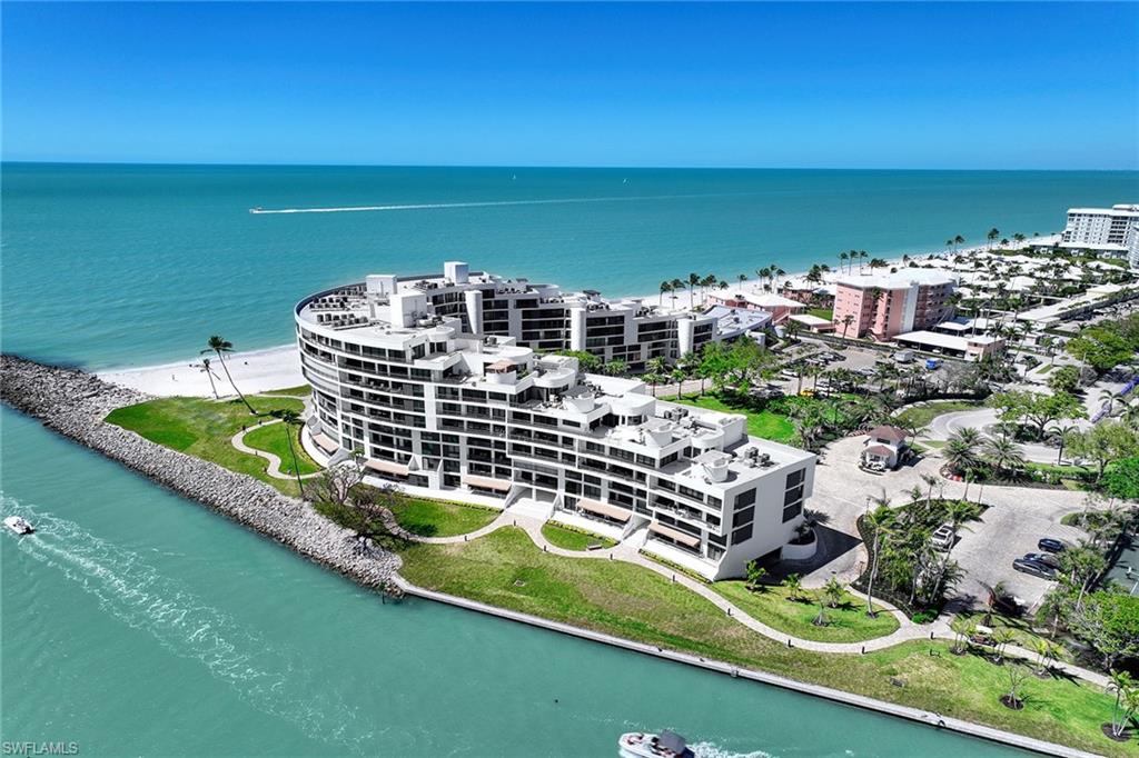 2389 Gulf Shore BLVD N 302 photo 31