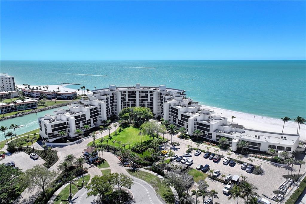 2389 Gulf Shore BLVD N 302 photo 29