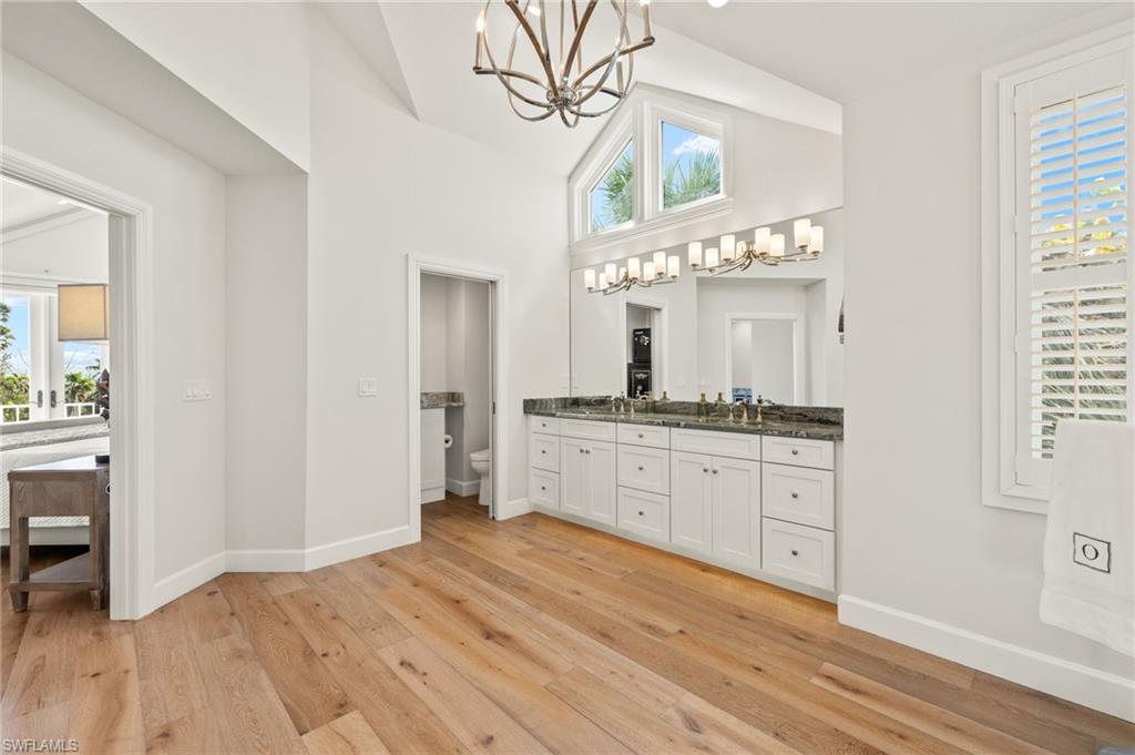 1490 Angel DR photo 33