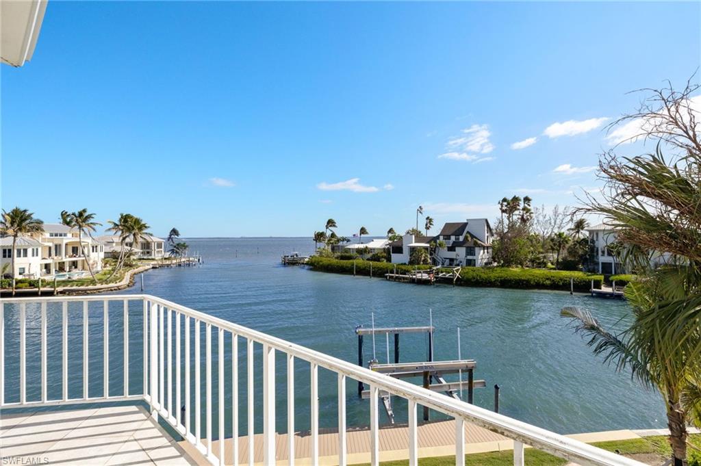 1490 Angel DR photo 29