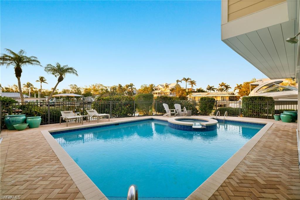 1290 Bay DR photo 36