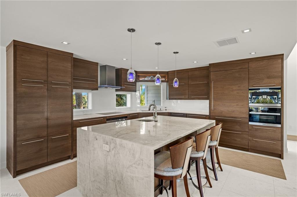 1290 Bay DR photo 8