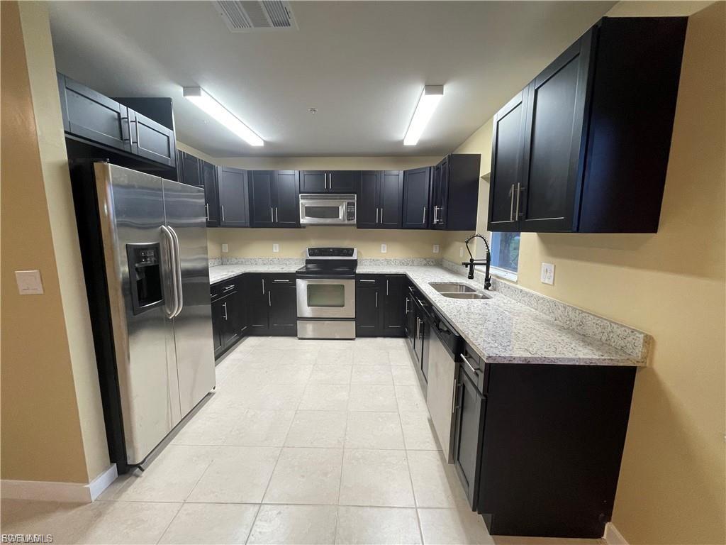 621 Joel BLVD photo 11