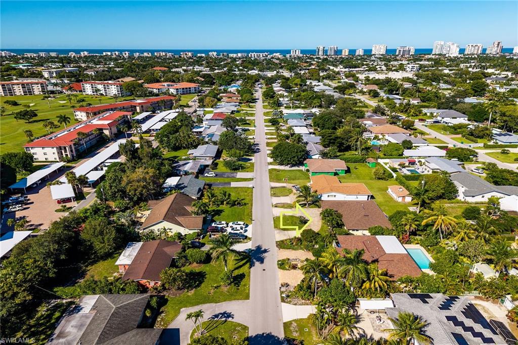 Aerial view of property and surrounding area