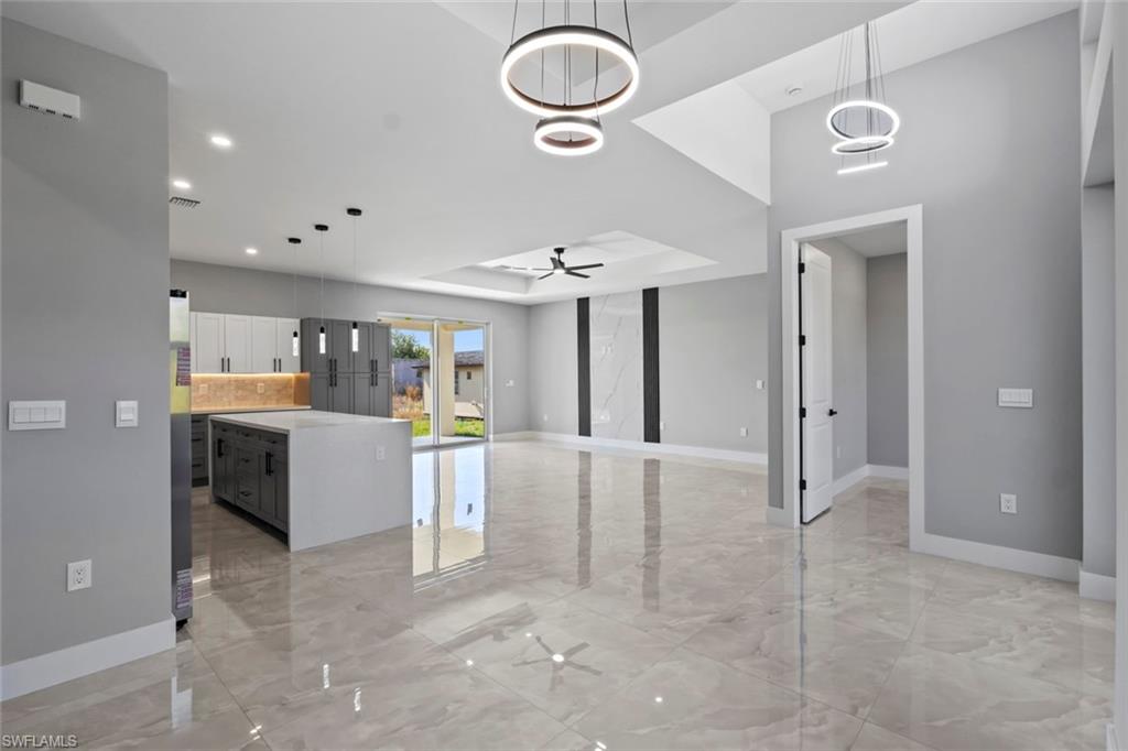 3307 6TH SW