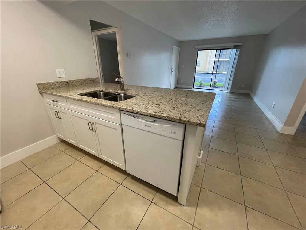 5323 Summerlin RD 2307 photo 7