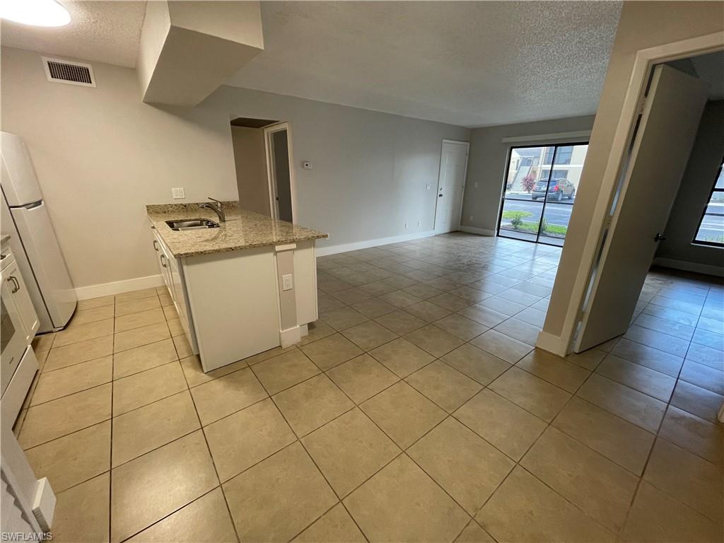 5323 Summerlin RD 2307