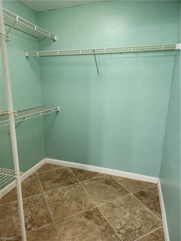 Walk-in Closet.