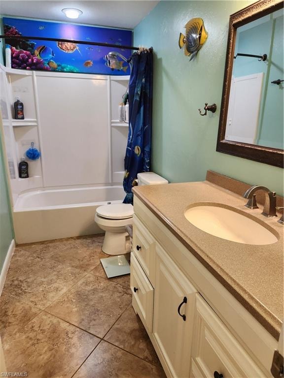 Guest bathroom.