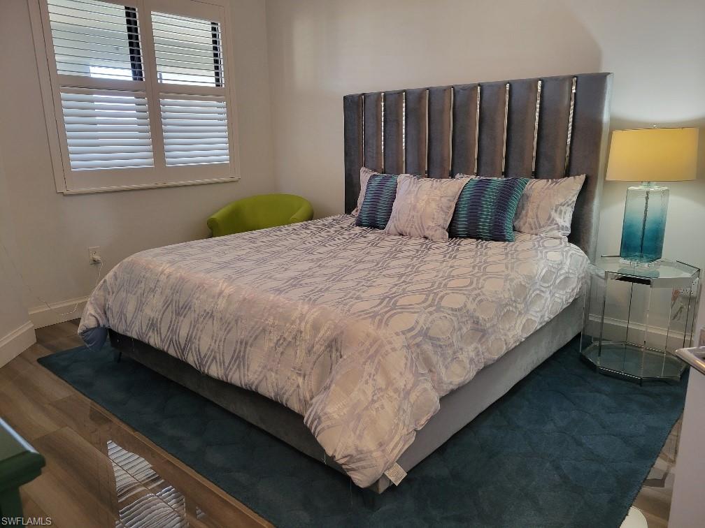 Bedroom with baseboards