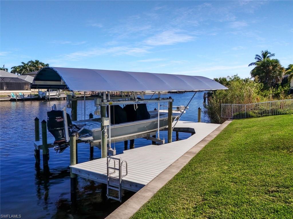 Trex decking, water and electric at dock.