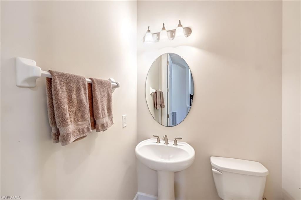 9537 Ironstone TER 201 photo 30