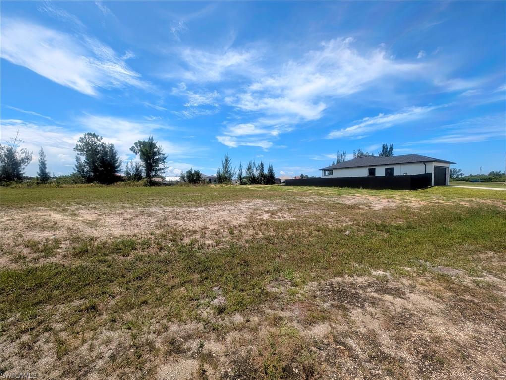 Front left side view of the property