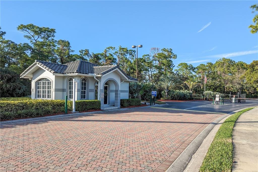 409 Gabriel CIR 2207
