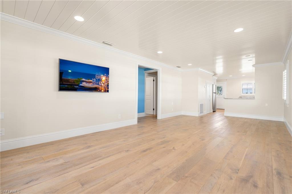 310 14th AVE S 310B