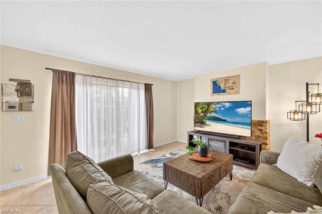 1544 Park Meadows DR 4