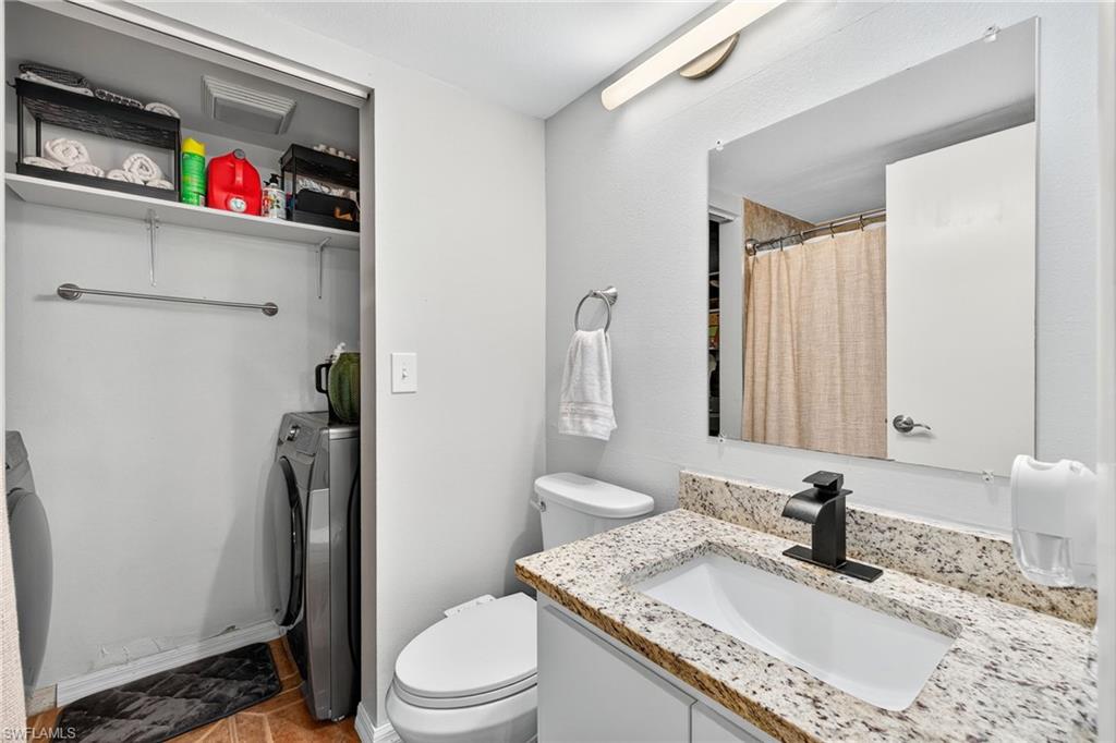 1544 Park Meadows DR 4 photo 15