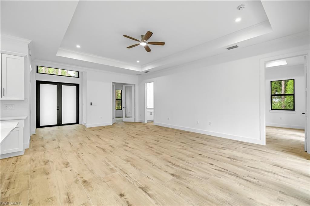2668 39th Ave NE photo 15