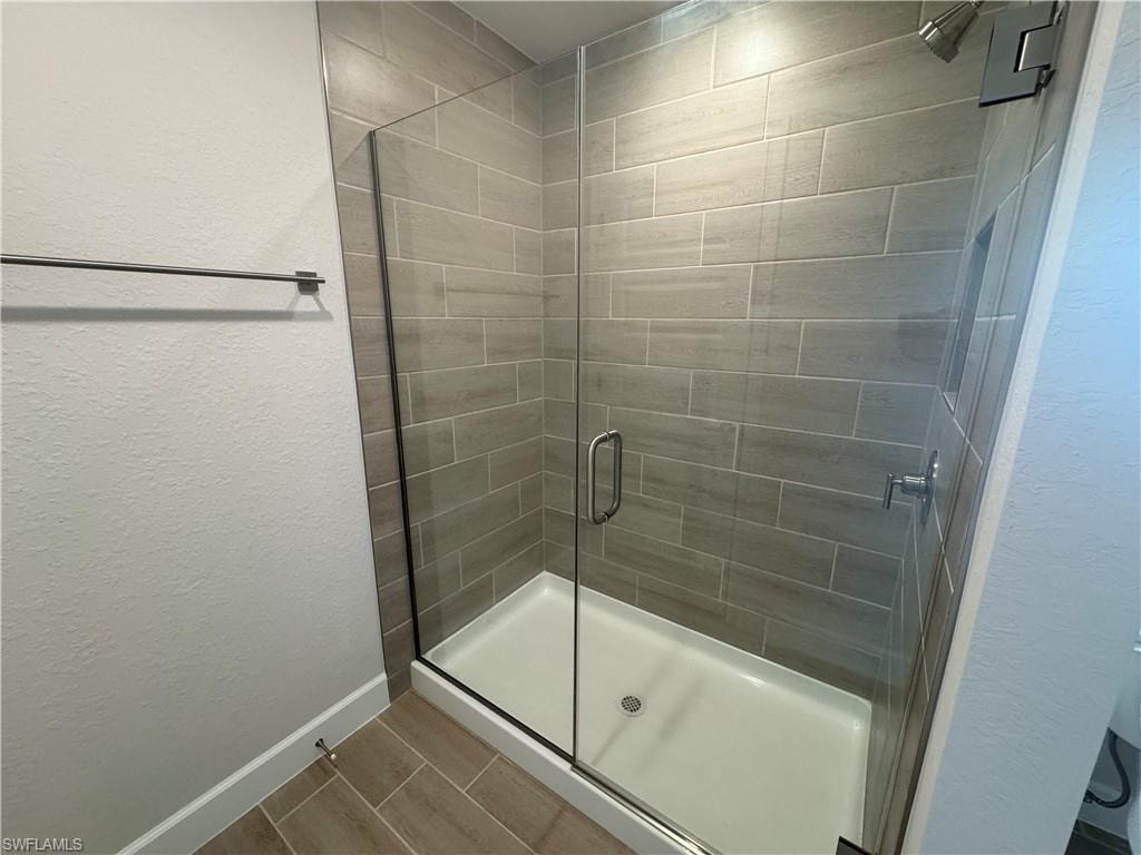 1225 NW 24th PL photo 23