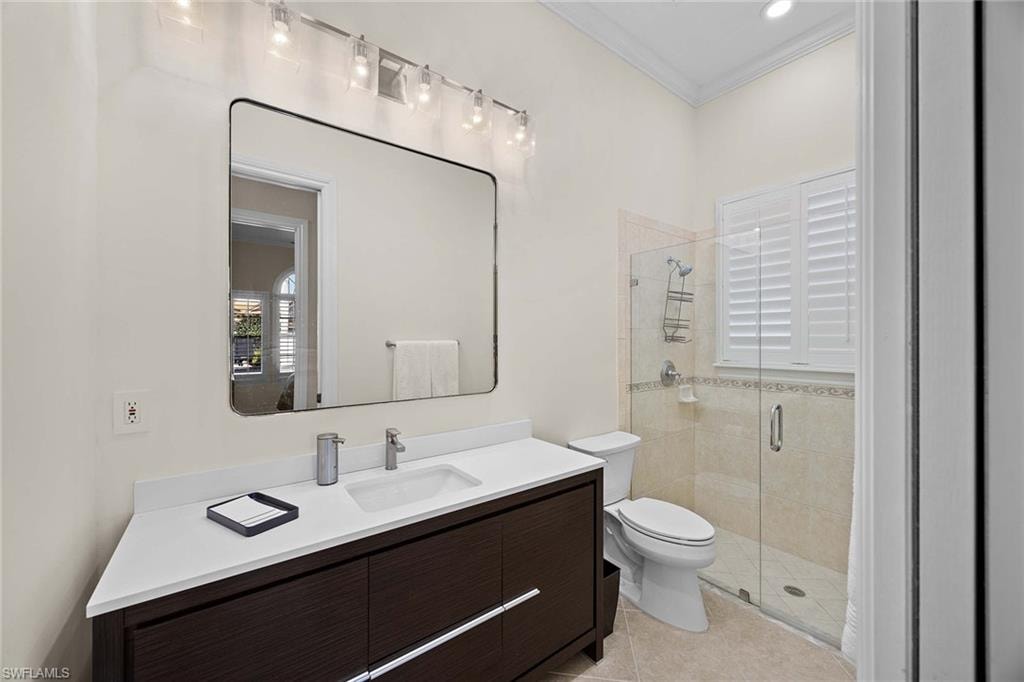 8446 Mallards WAY photo 24