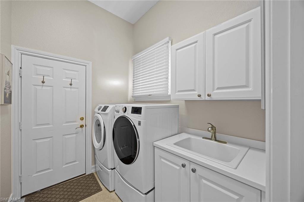 8446 Mallards WAY photo 25