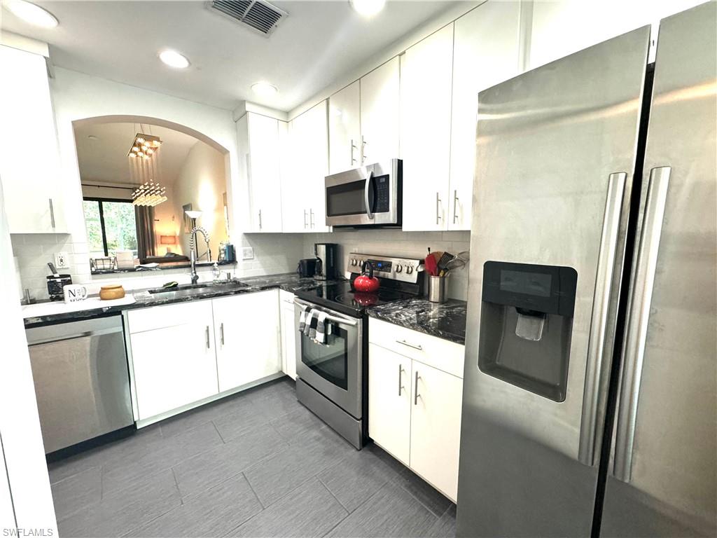 7790 Woodbrook CIR 2603