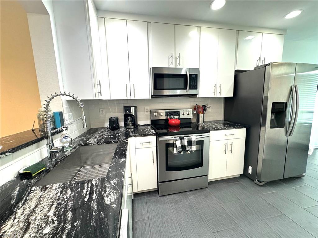 7790 Woodbrook CIR 2603