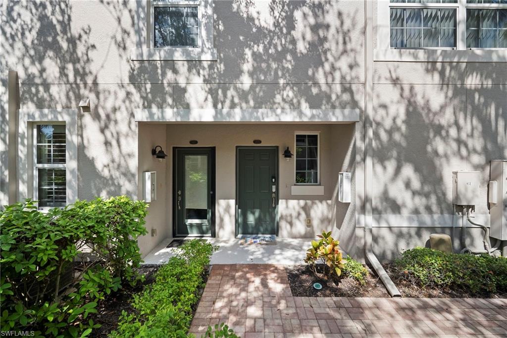23520 Alamanda DR 202 photo 6