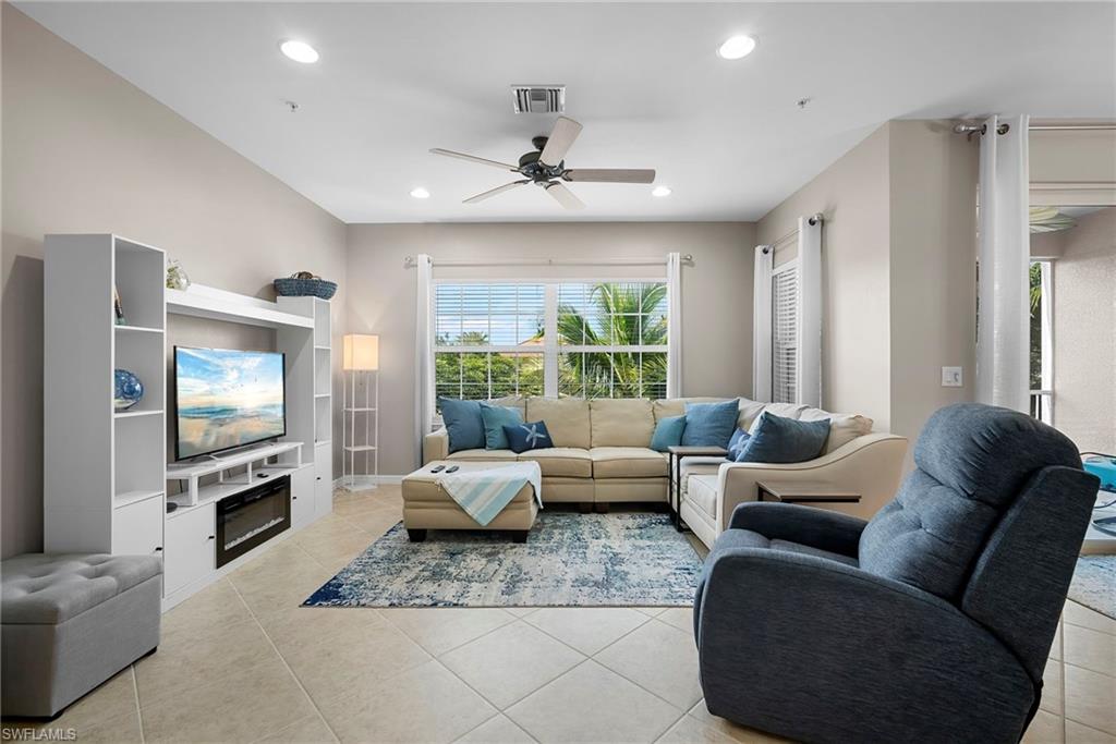 23520 Alamanda DR 202 photo 9