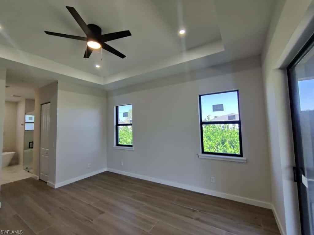1827 28th AVE photo 11